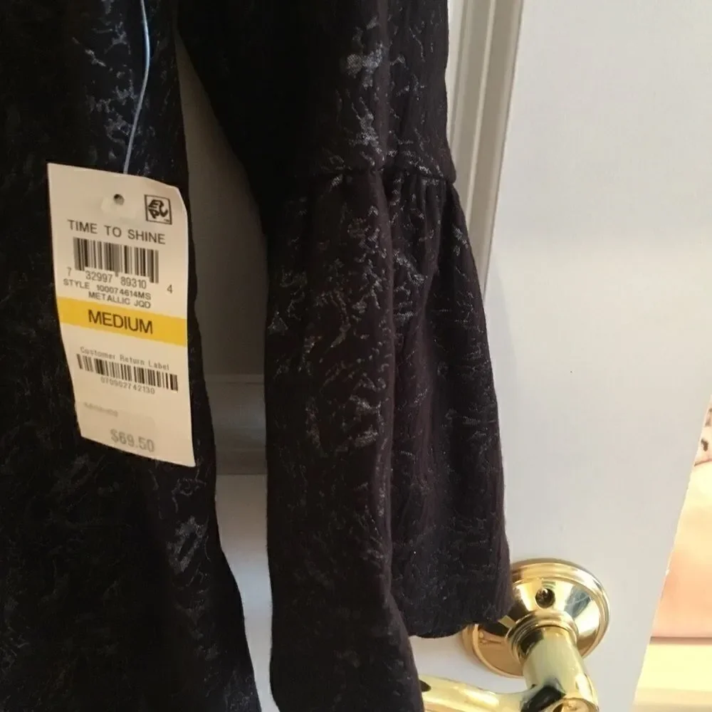 NWT Black/Silver Jacquard Jacket Size M Bell Sleev